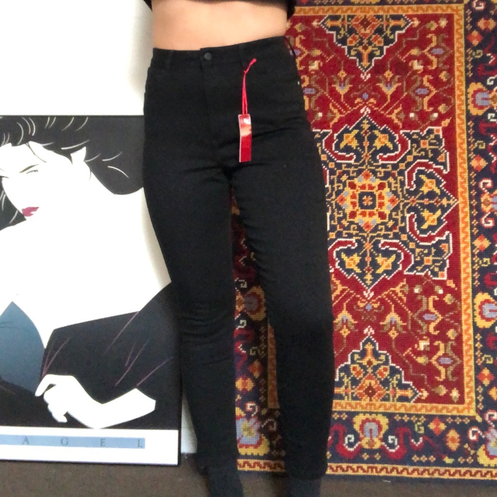 Brand new Jennifer Lopez jeans